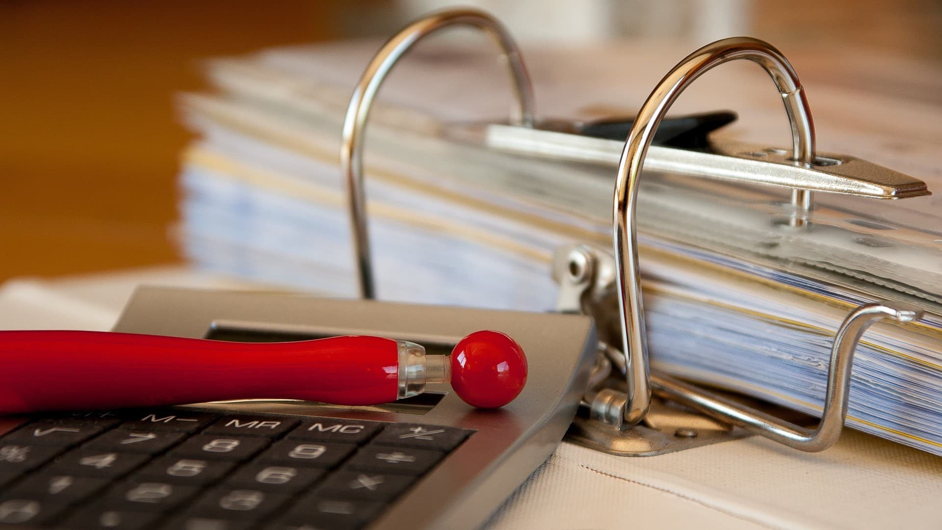 รับตรวจสอบบัญชี